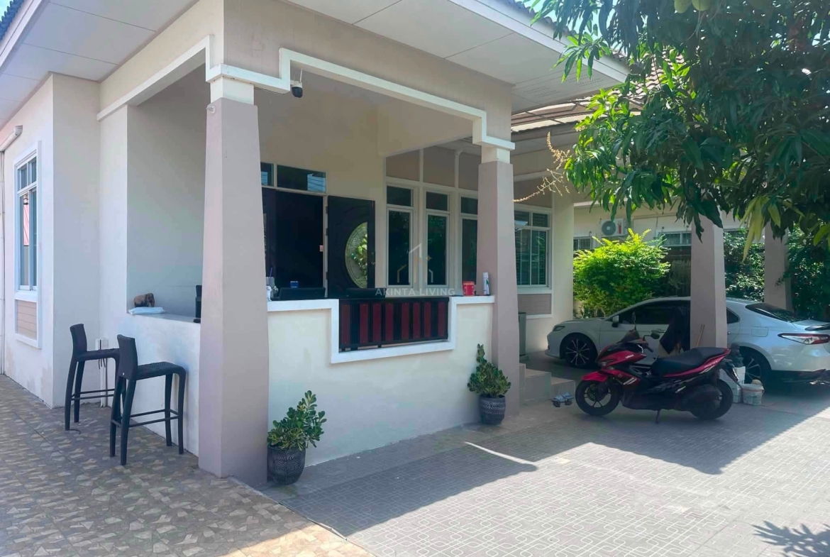 Navy-House-23-For-Sale-02