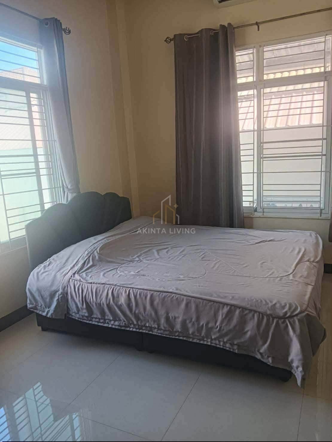 Navy-House-23-For-Sale-13