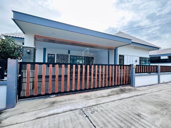 Single-House-for-Rent-Mabprachan-Lake-06